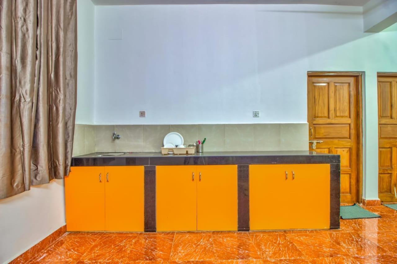 Advik Apartments Marmagao ภายนอก รูปภาพ